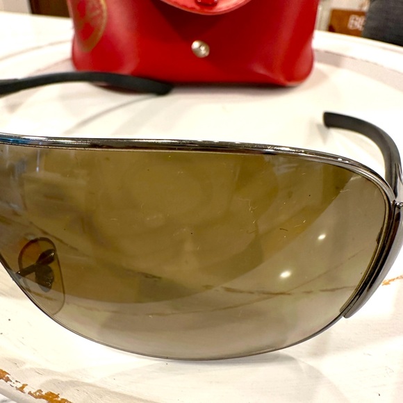 Men’s Ray Ban Sunglasses - Picture 4 of 7